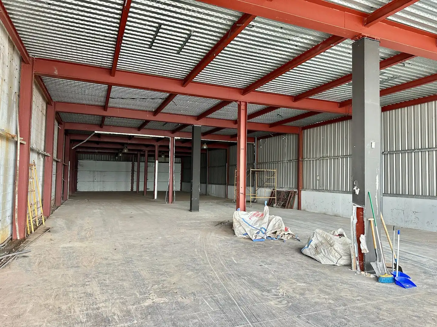 Nave industrial de alquiler en Maliaño