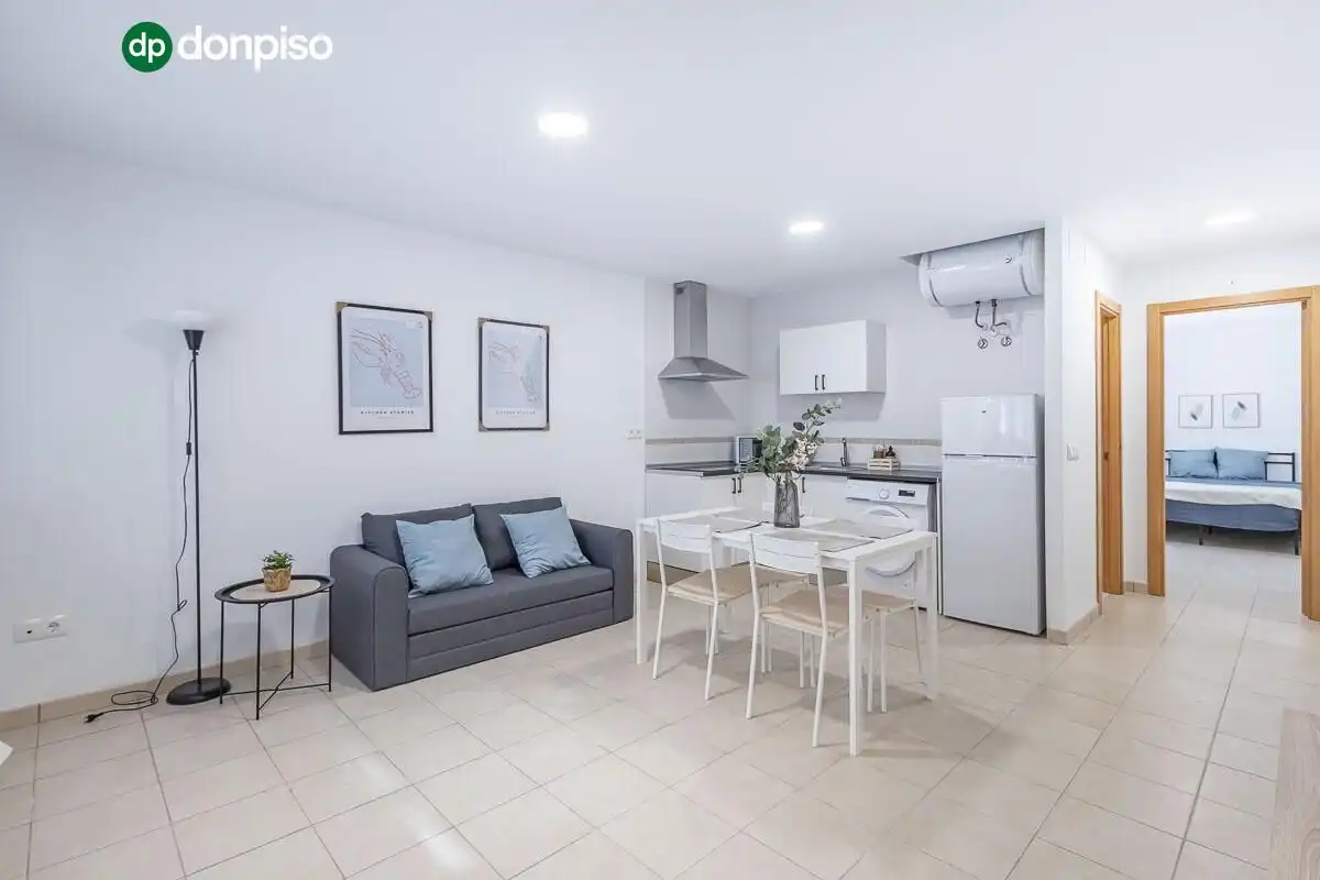 Flat for sale in Calle Calle Isaac Newton 8, imagen 3