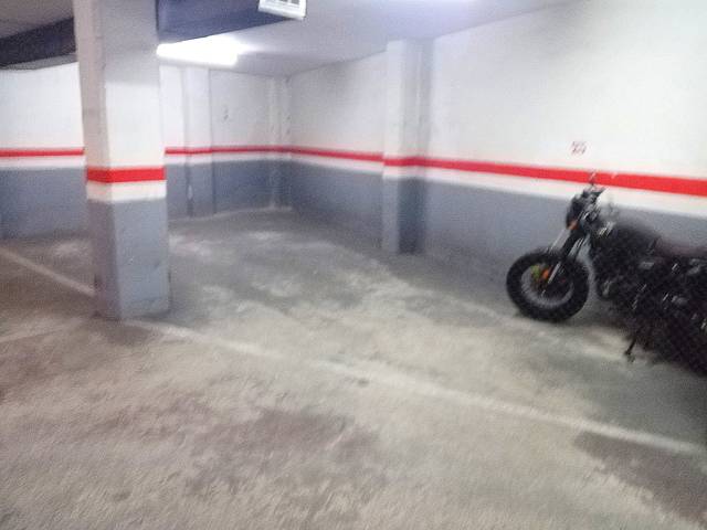 Garaje en Venta en Carrer de Roger de Flor, 5 en Sant Pere, Sta. Caterina i la Ribera