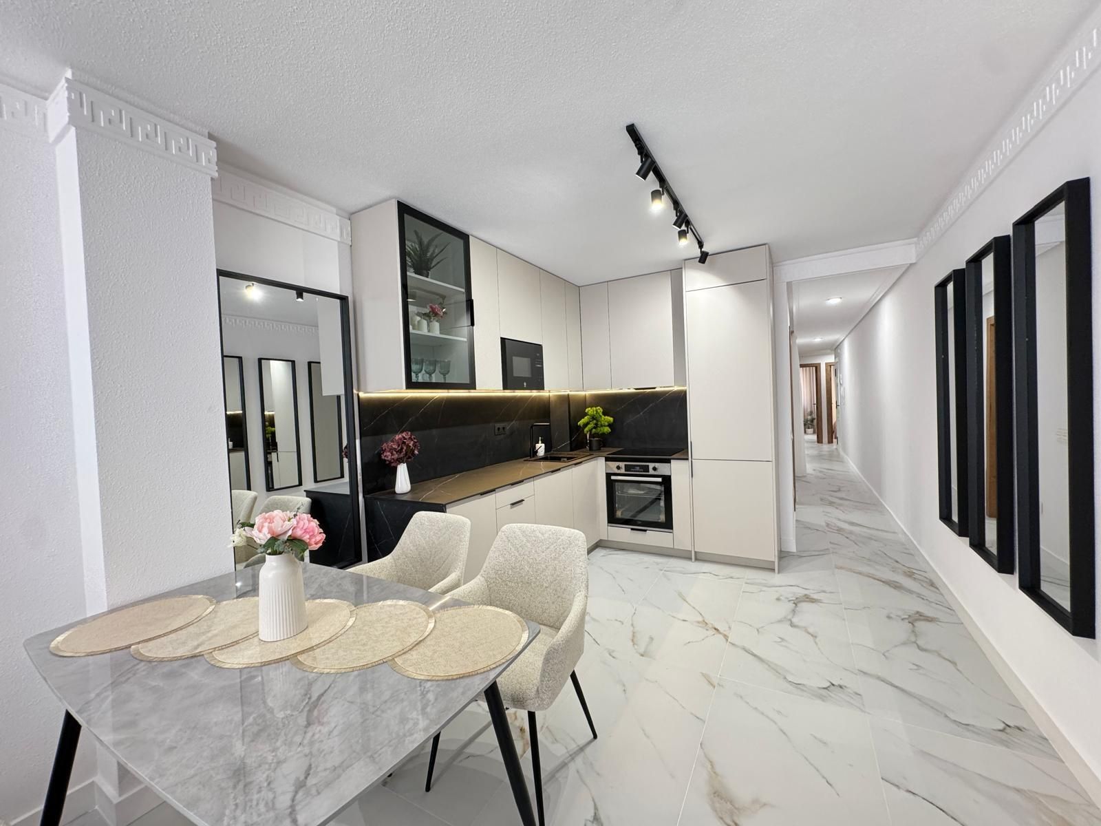 Kitchen of Apartment for sale in Torrevieja  with Heating, Terrace and Balcony