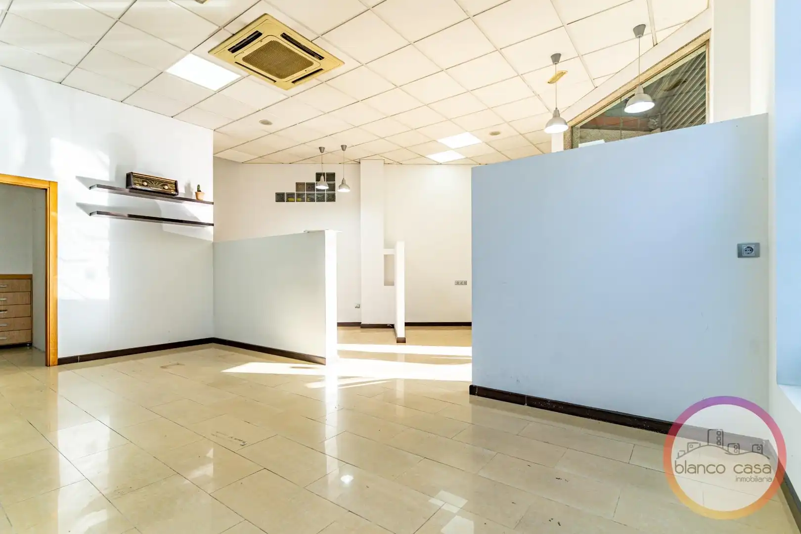 Local comercial en venda a Carballo, imagen 13