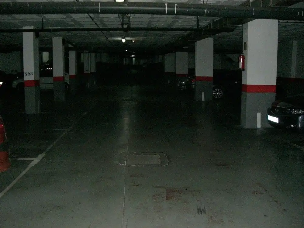 Garaje de alquiler en CALLE CORREDOR DEL GAS, 5, Llevant