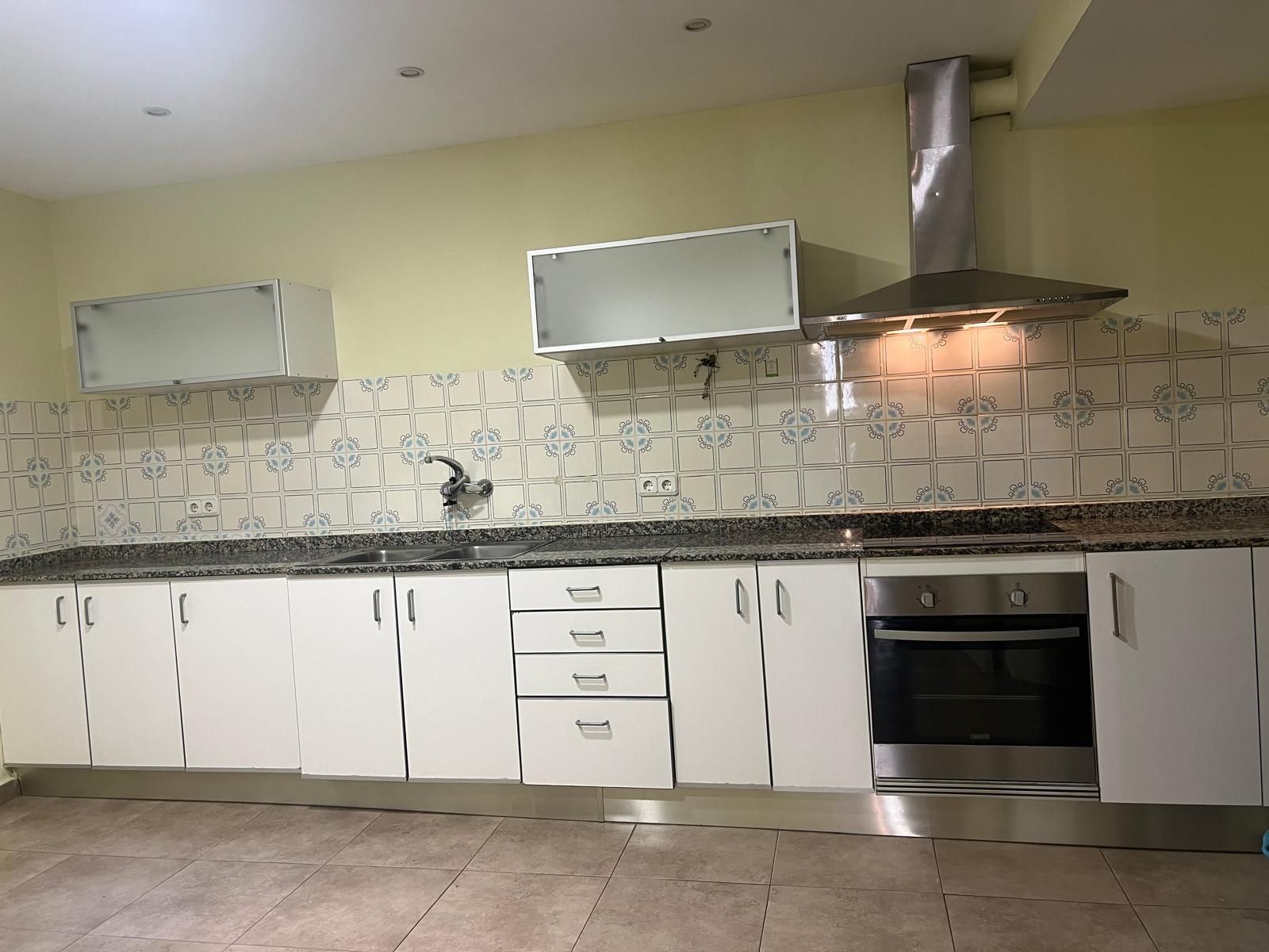 Kitchen of House or chalet for sale in Vilanova d'Escornalbou  with Air Conditioner, Heating and Balcony