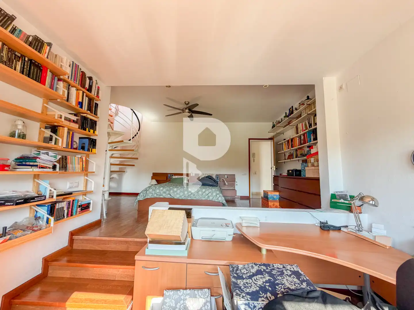 Sala de estar de Casa o chalet en venta en Esparreguera con Aire acondicionado, Calefacción y Parquet
