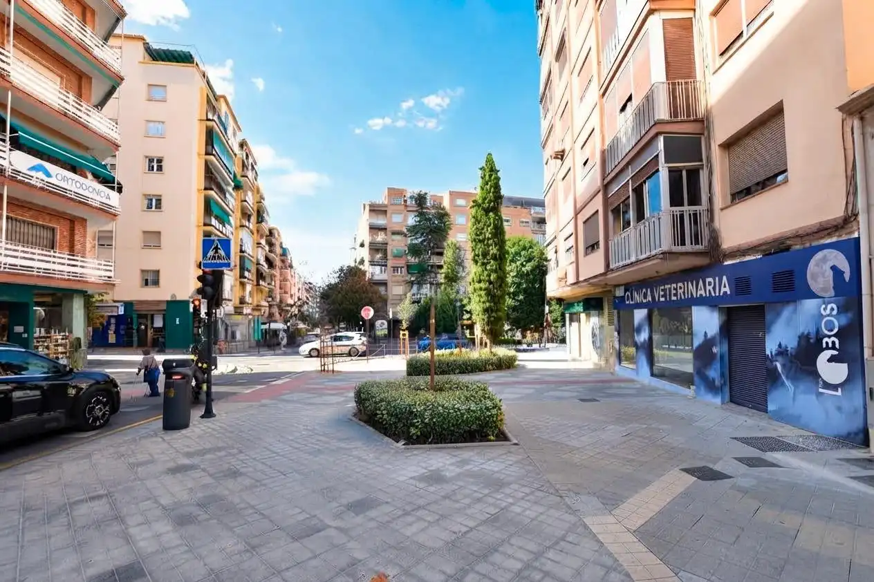 Vista exterior de Local de alquiler en Centro