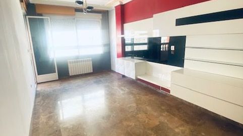 Foto 2 de Apartament en venda a Obispo Tagaste, Industria, Albacete Capital