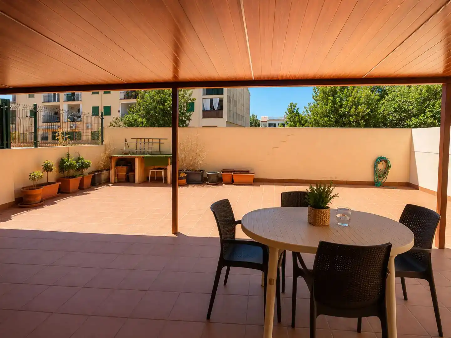 Terrasse von Erdgeschoss zur Miete in Santa María del Camí