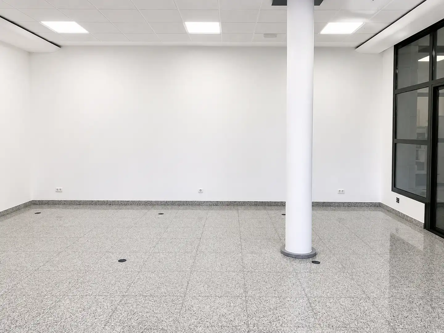 Office for rent in Las Rozas de Madrid  with Air Conditioner, Heating and Terrace