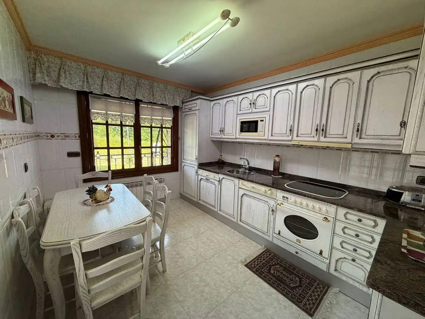 Cocina de Casa o chalet en venta en Valle de Mena con Calefacción, Terraza y Trastero