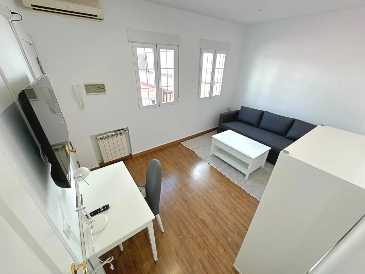Sala de estar de Piso de alquiler en Madrid con Aire acondicionado, Calefacción y Terraza