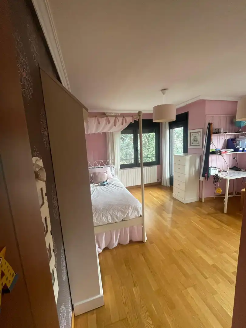 Bedroom of Houses for sale in Valladolid  with Heating, Terrace and Community pool