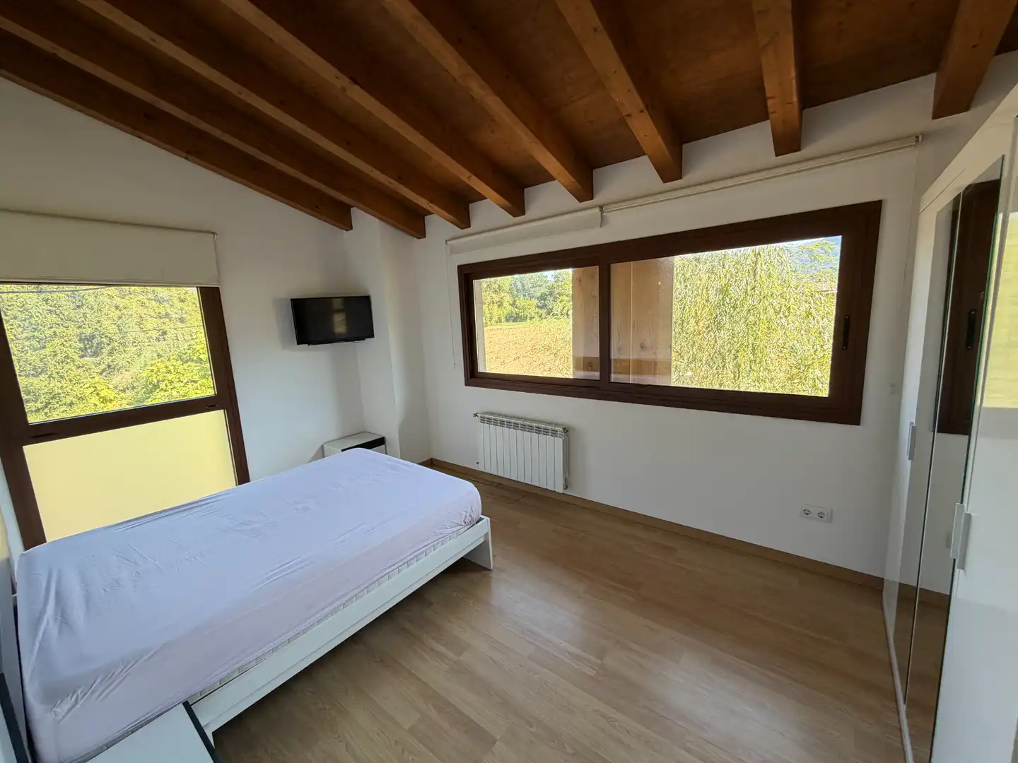 Villa mit Garten zur Miete in La Vall d'en Bas, imagen 8