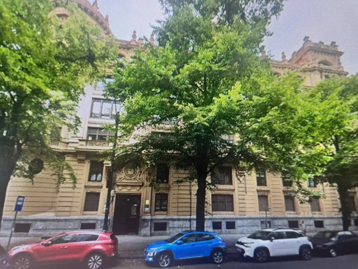 Vista exterior de Ático de alquiler en Bilbao  con Calefacción, Parquet y Terraza