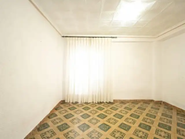 Bedroom of Flat for sale in Valencia  with Balcony