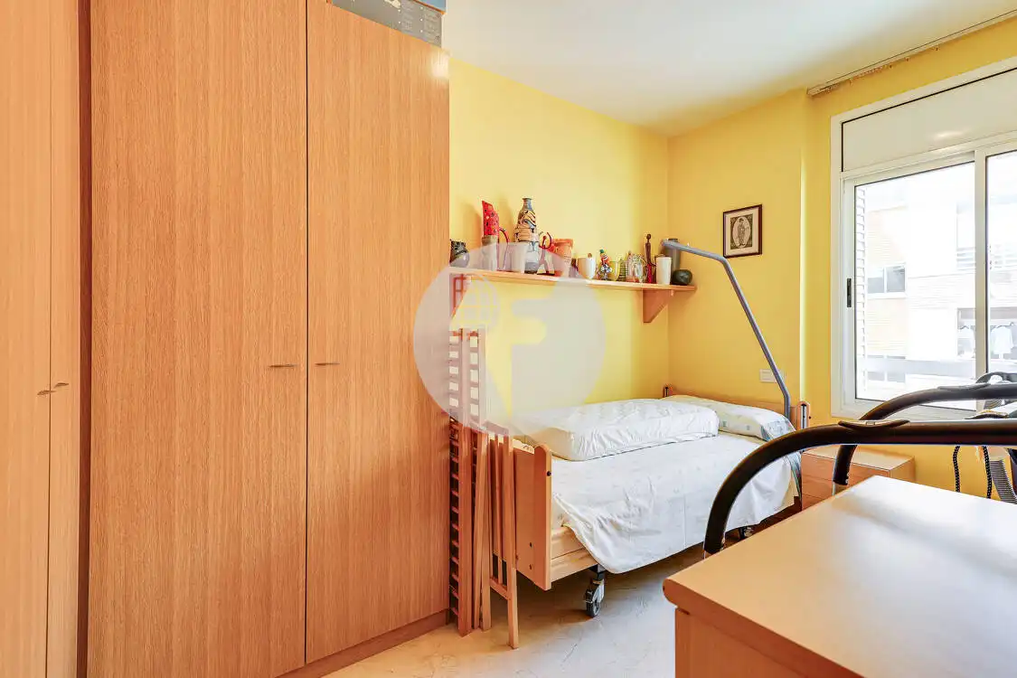 Habitación de Ático en venta en Gavà con Aire acondicionado, Calefacción y Terraza
