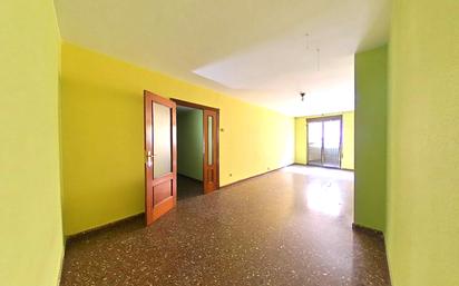 Flat for sale in Puerta Soria