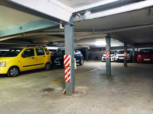 Garaje en Venta en Calle Joan XXIII en Sant Julià