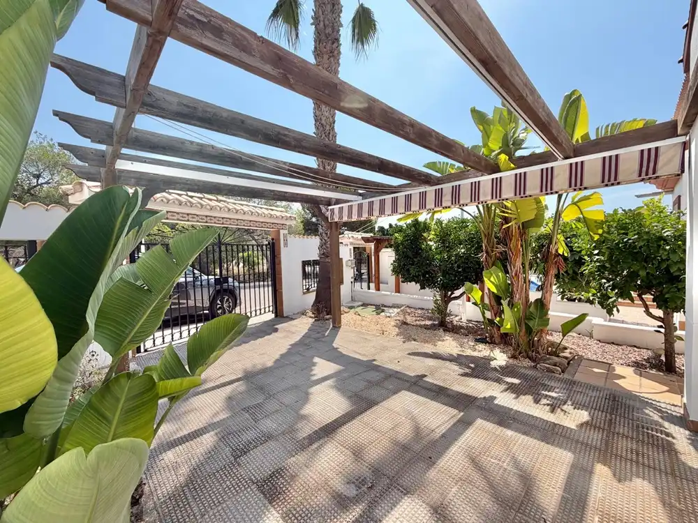 Villa zum Verkauf in Lomas de Campoamor, imagen 4