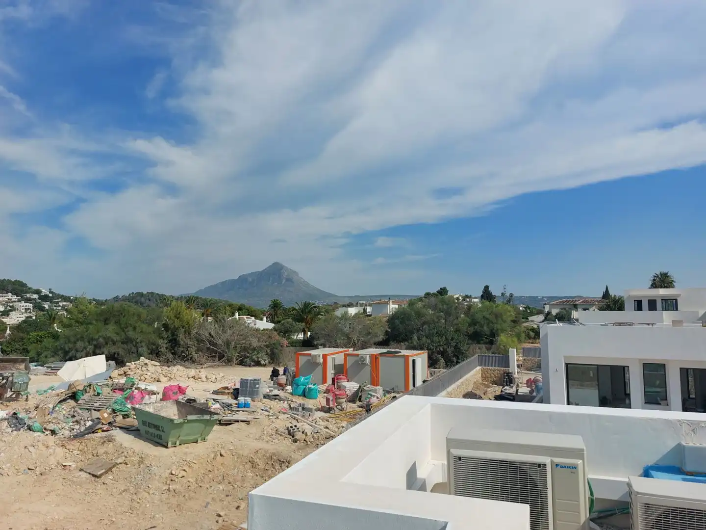Vista exterior de Casa o xalet en venda en Jávea / Xàbia amb Aire condicionat, Calefacció i Jardí privat