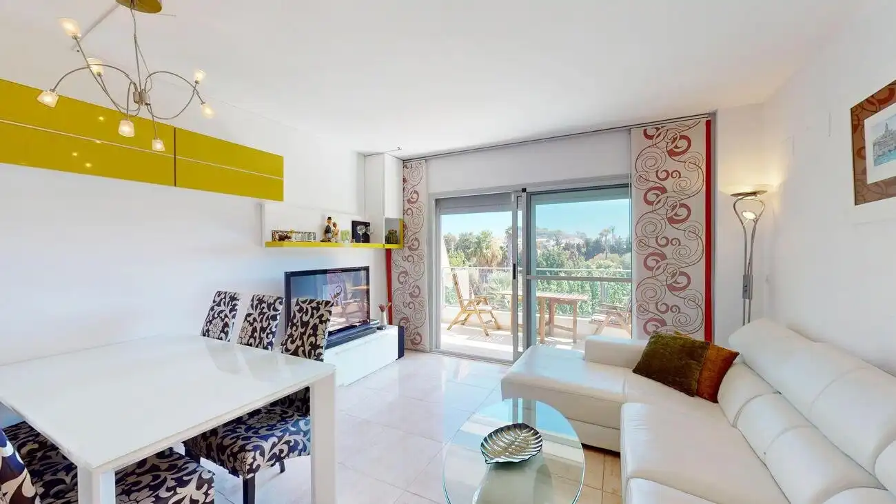Apartment with pool for sale in N/A