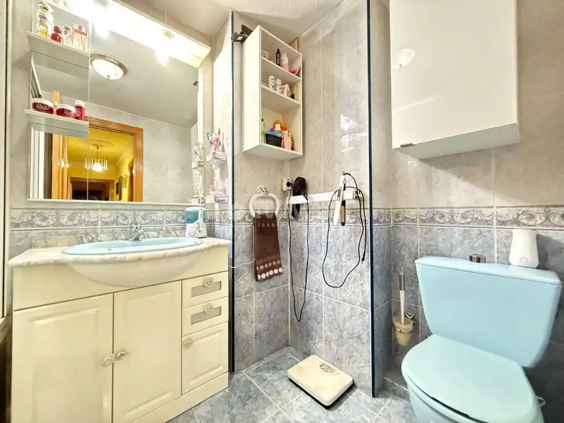 Baño de Piso en venta en Galapagar con Calefacción, Terraza y Trastero