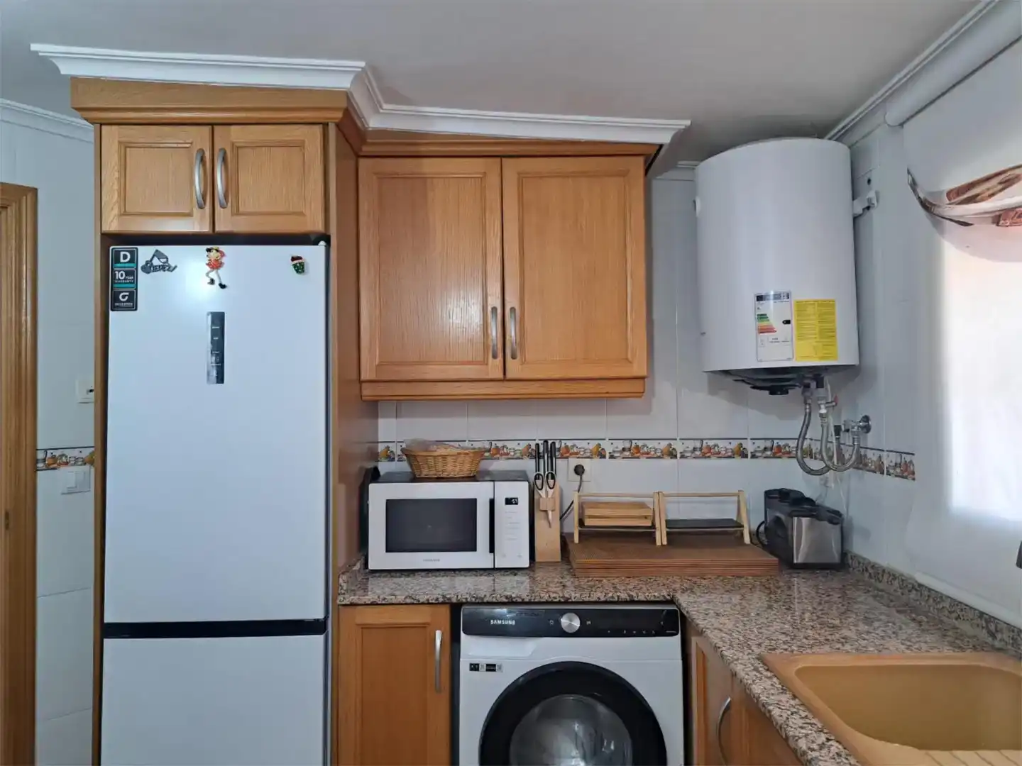 Kitchen of Attic for sale in Aldaia  with Air Conditioner and Balcony