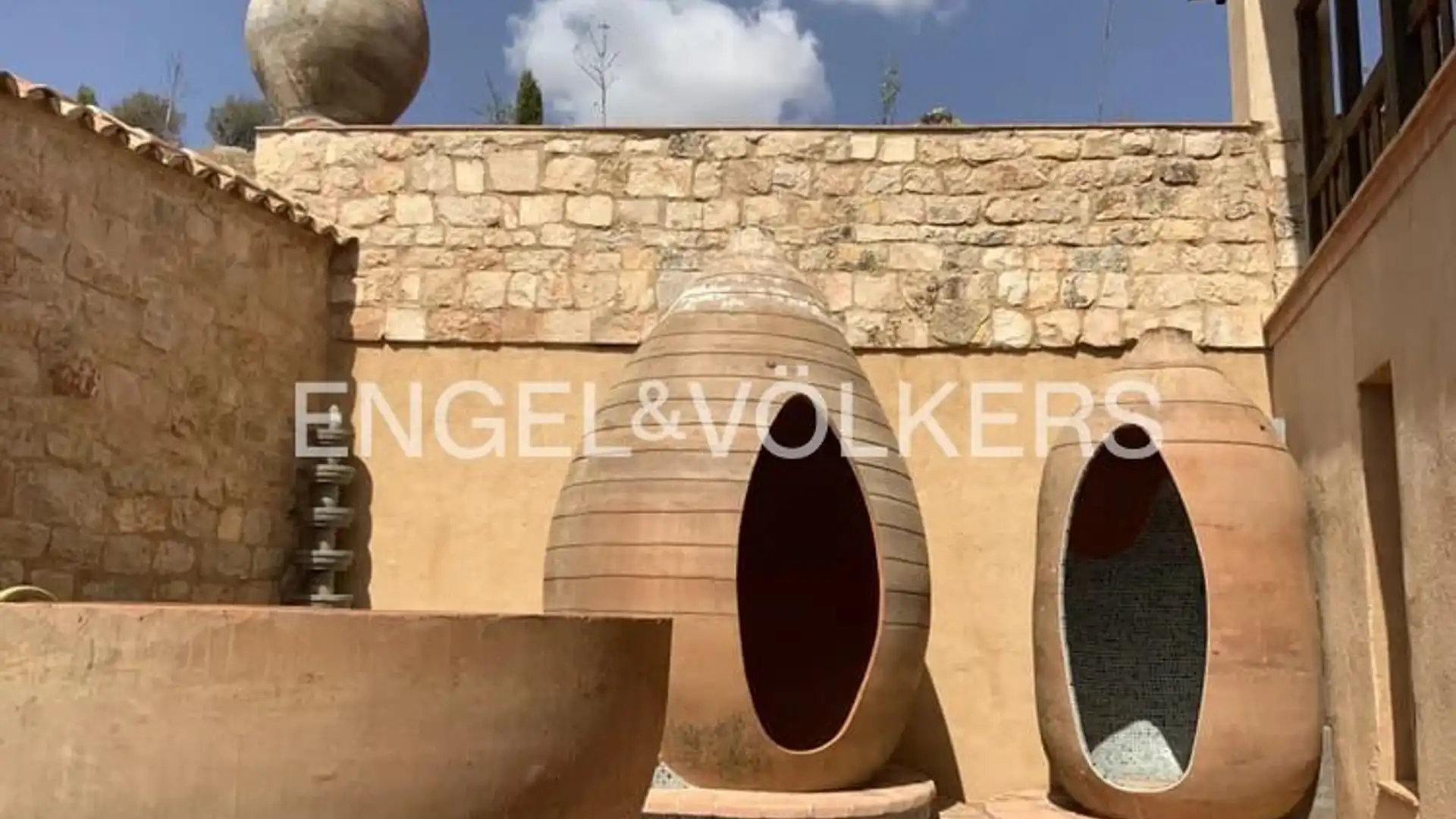 Exterior view of Houses for sale in Sigüenza  with Heating and Terrace