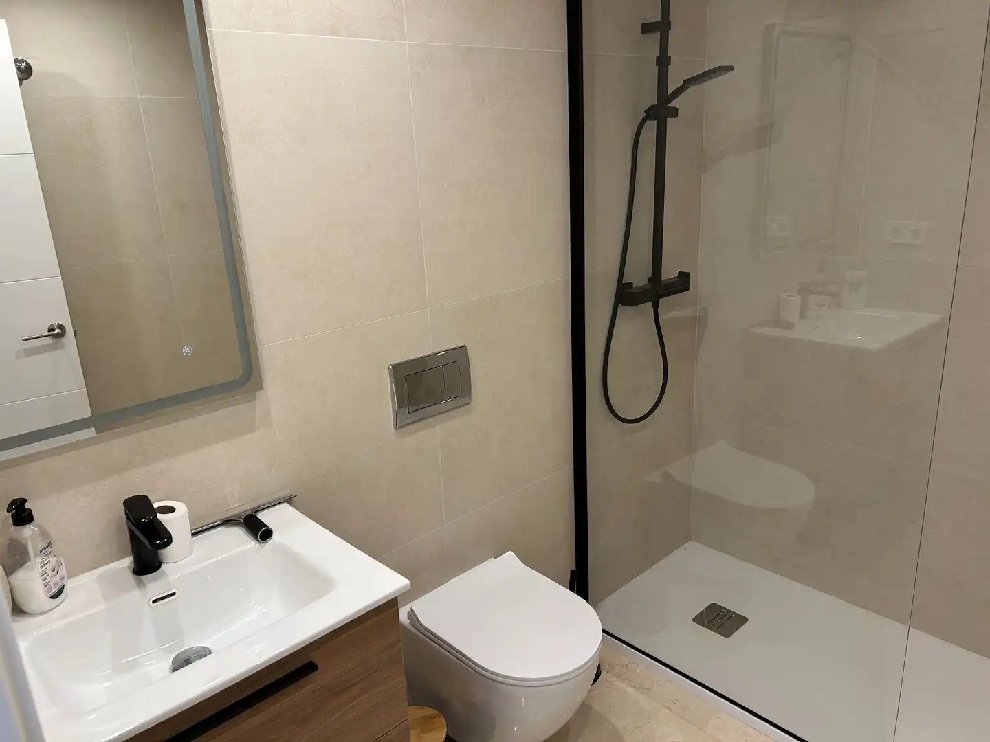 Baño de Piso de alquiler en Altea con Aire acondicionado, Terraza y Amueblado