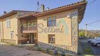 Exterior view of House or chalet for sale in Piloña  with Terrace and Balcony