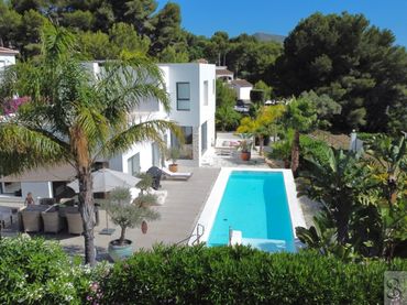 Villa avec piscine à vendre à Partides comunes - Adsubia