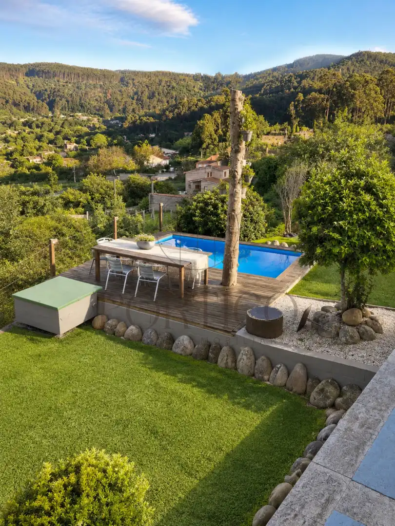 Terraza de Casa o chalet de alquiler en Gondomar con Jardín privado, Piscina y Amueblado