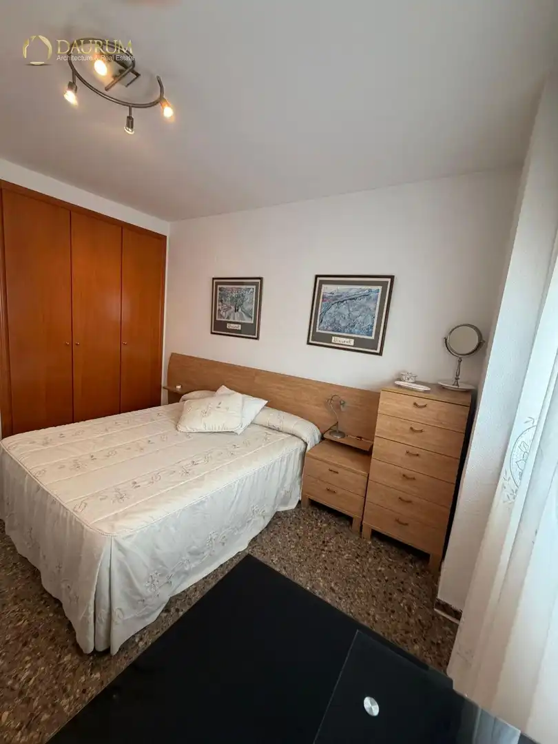 Dormitori de Pis en venda en Bonrepòs i Mirambell amb Aire condicionat i Terrassa