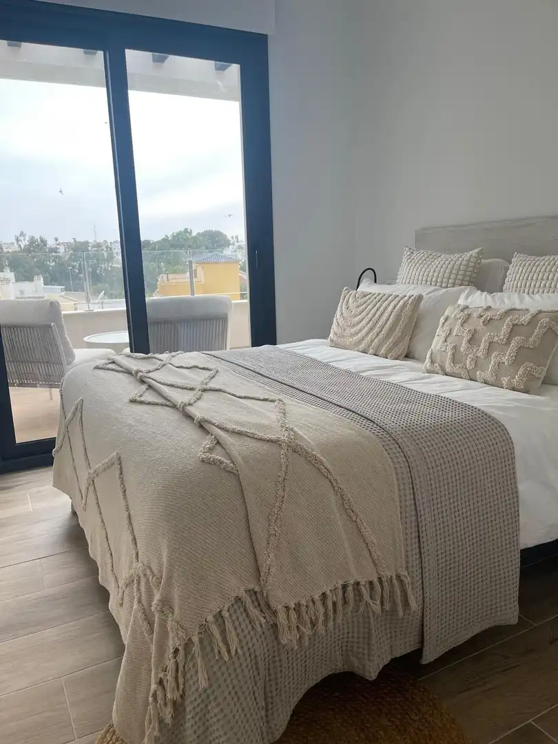 Dormitori de Àtic en venda en Orihuela amb Aire condicionat, Jardí privat i Piscina