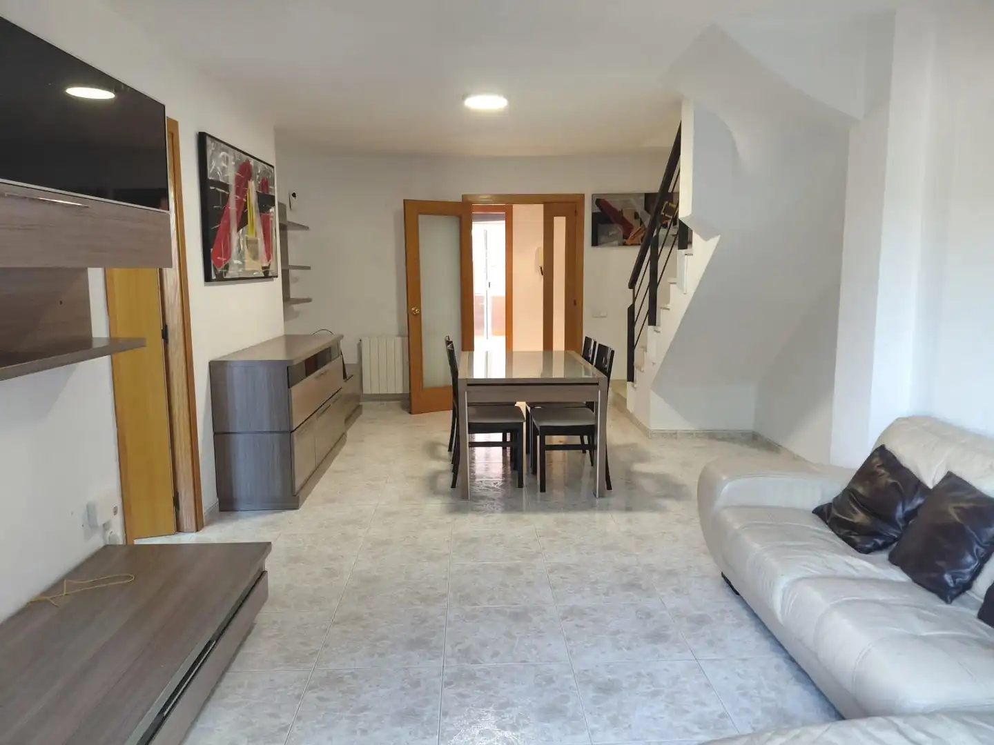 Sala d'estar de Dúplex en venda en Rubí amb Calefacció, Terrassa i Traster