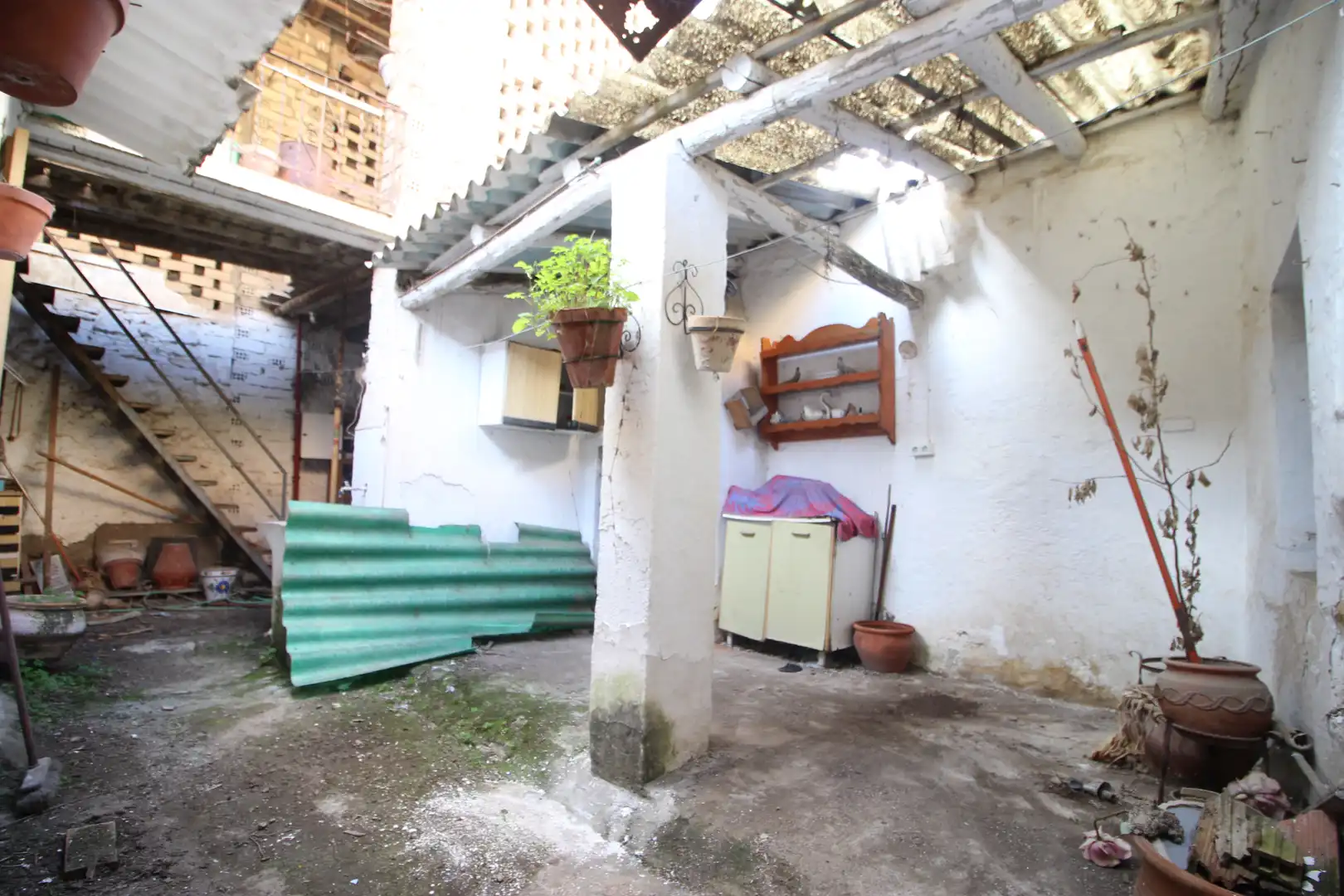 Houses for sale in Churriana de la Vega  with Terrace, Storage room and Balcony