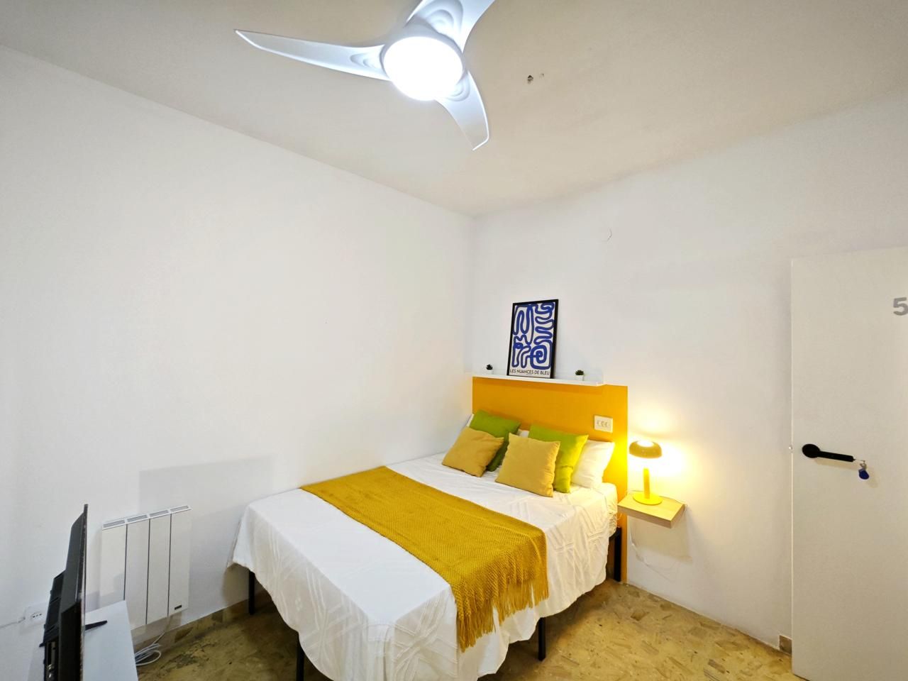 Bedroom of Study to rent in Cartagena  with Terrace and Furnished