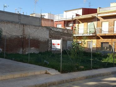 Grundstücke und Bauplätze zum Verkauf in Calle isidoro maiquez