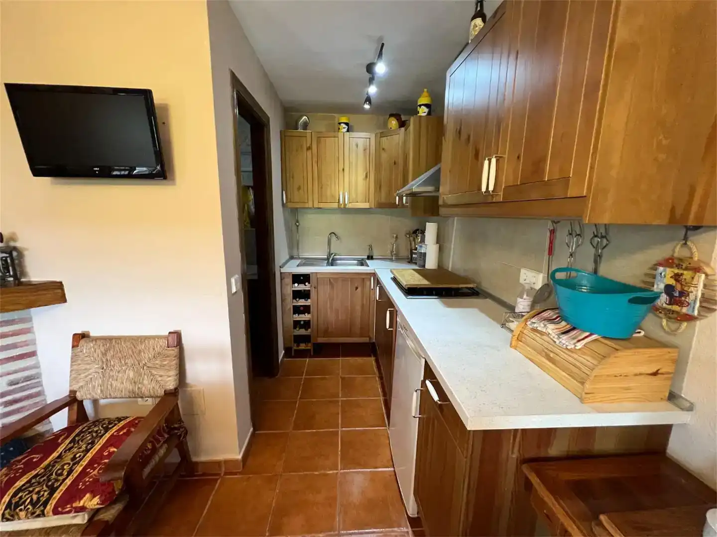 Cuina de Finca rústica en venda en Júzcar amb Jardí privat, Traster i Moblat