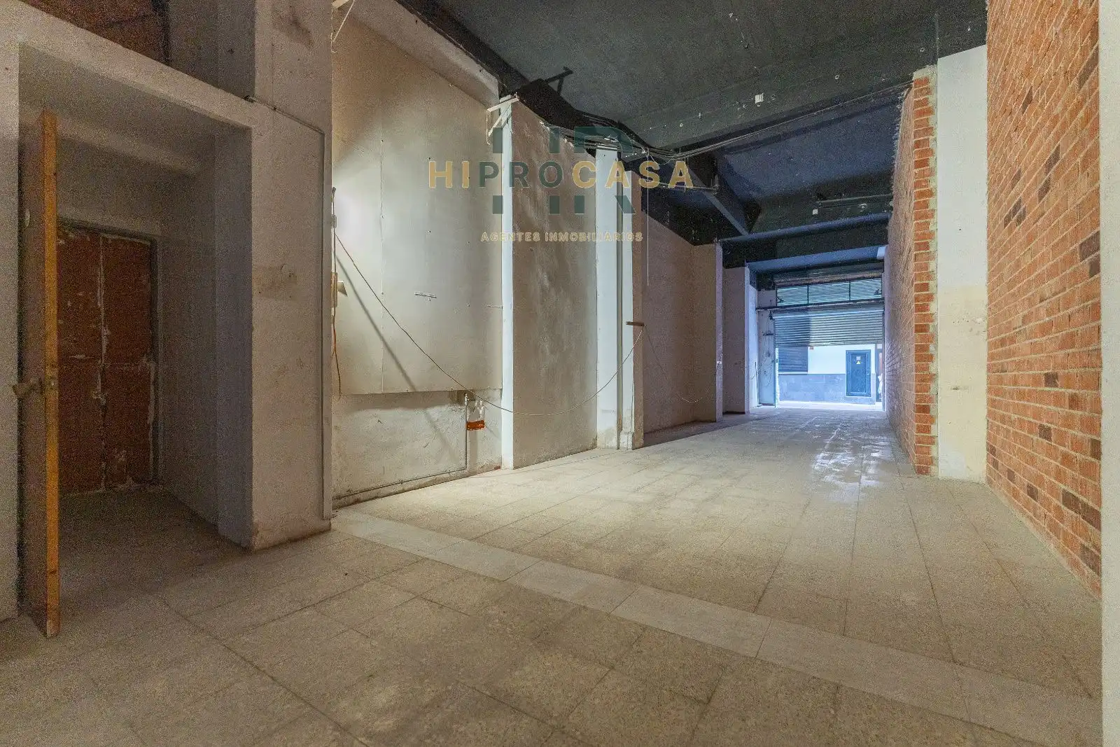 Business premises for sale in CALLE AGUILA, imagen 4