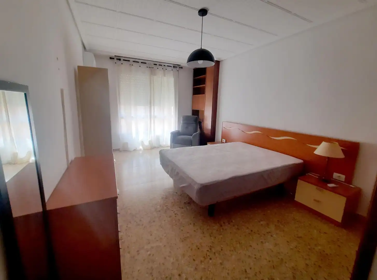 Schlafzimmer von Wohnung zur Miete in Sagunto / Sagunt mit Klimaanlage, Heizung und Balkon