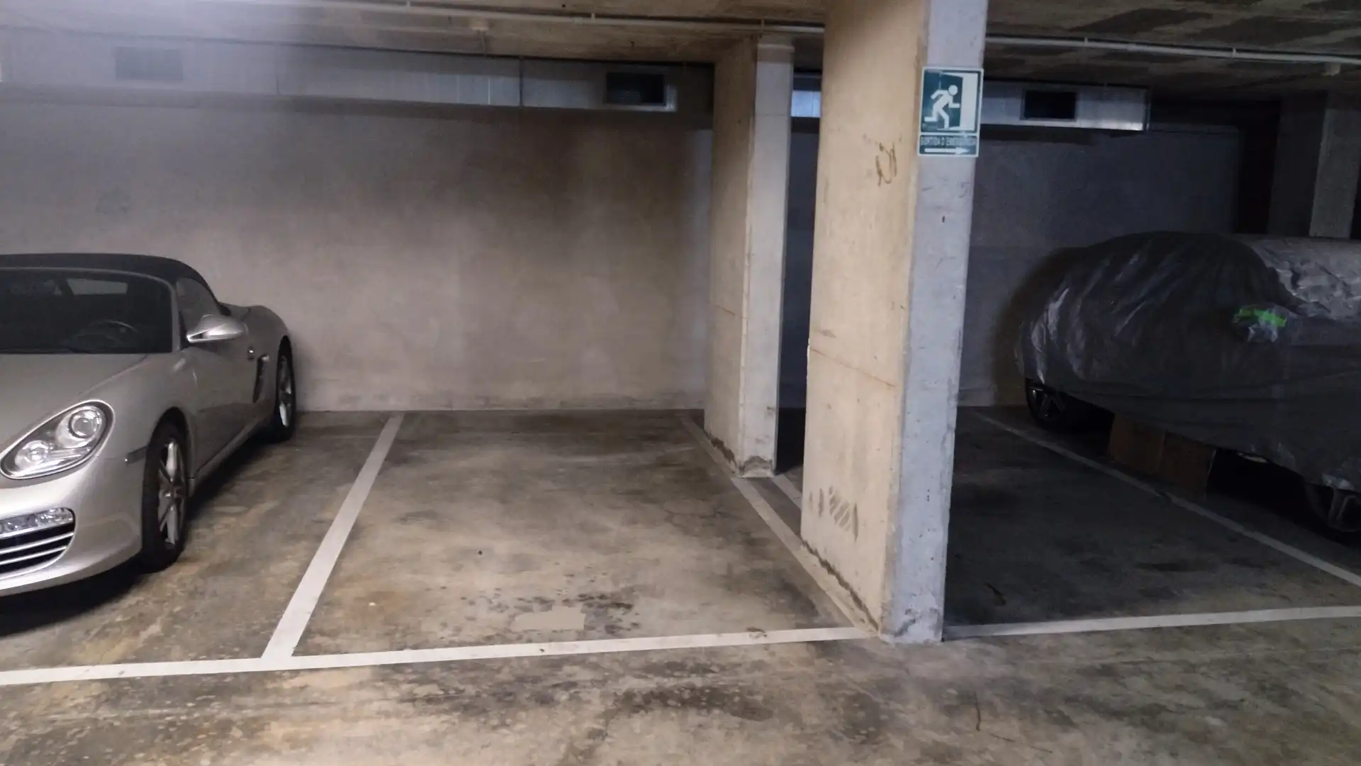 Parkplatz von Garage zum Verkauf in Montgat