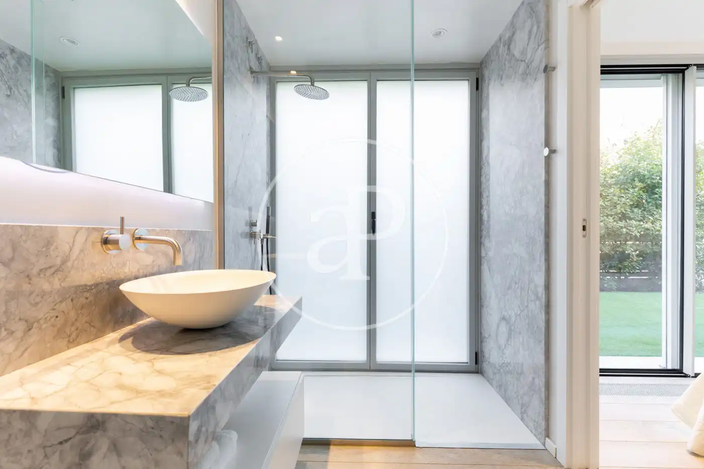 Bathroom of Houses for sale in Sant Cugat del Vallès  with Air Conditioner, Heating and Private garden