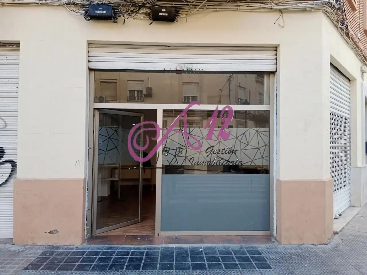 Local comercial en alquiler en calle de Jacint Labaila 14, imagen 7