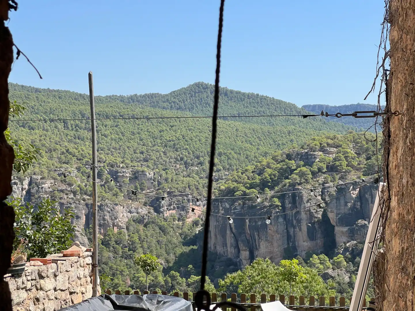 Vista exterior de Casa adosada en venda en Cornudella de Montsant amb Calefacció, Parquet i Terrassa