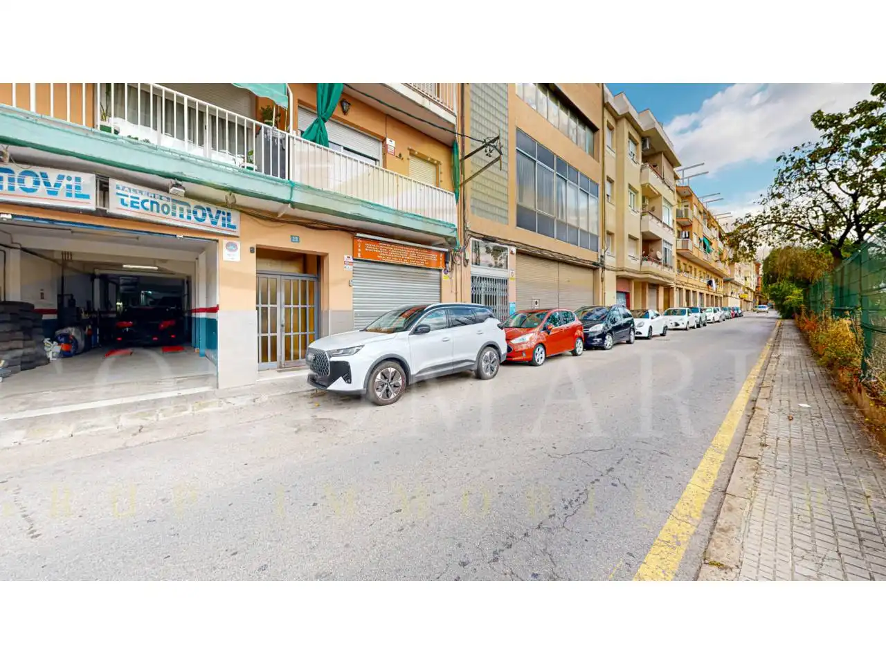 Vista exterior de Local en traspaso en Gavà