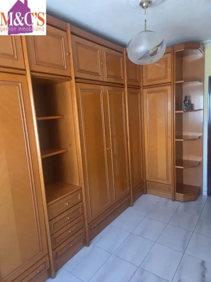 Bedroom of Flat for sale in PAU 2-600