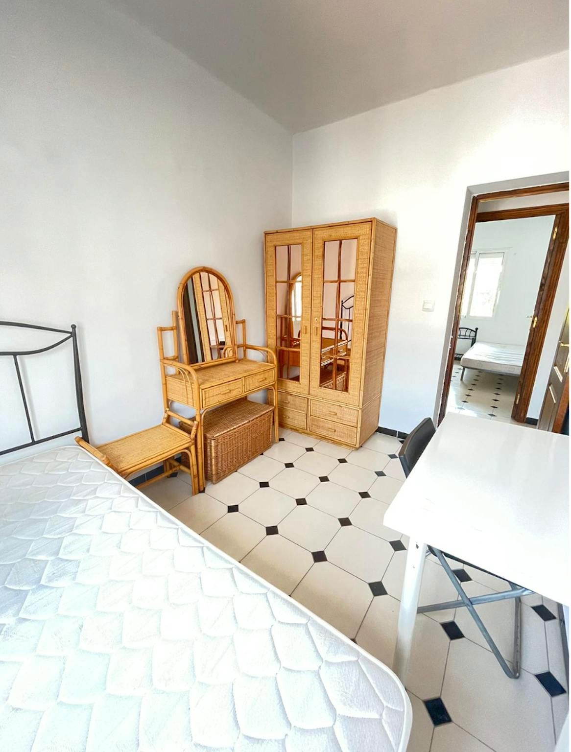 Flat to share in N/A, El Tardón - El Carmen