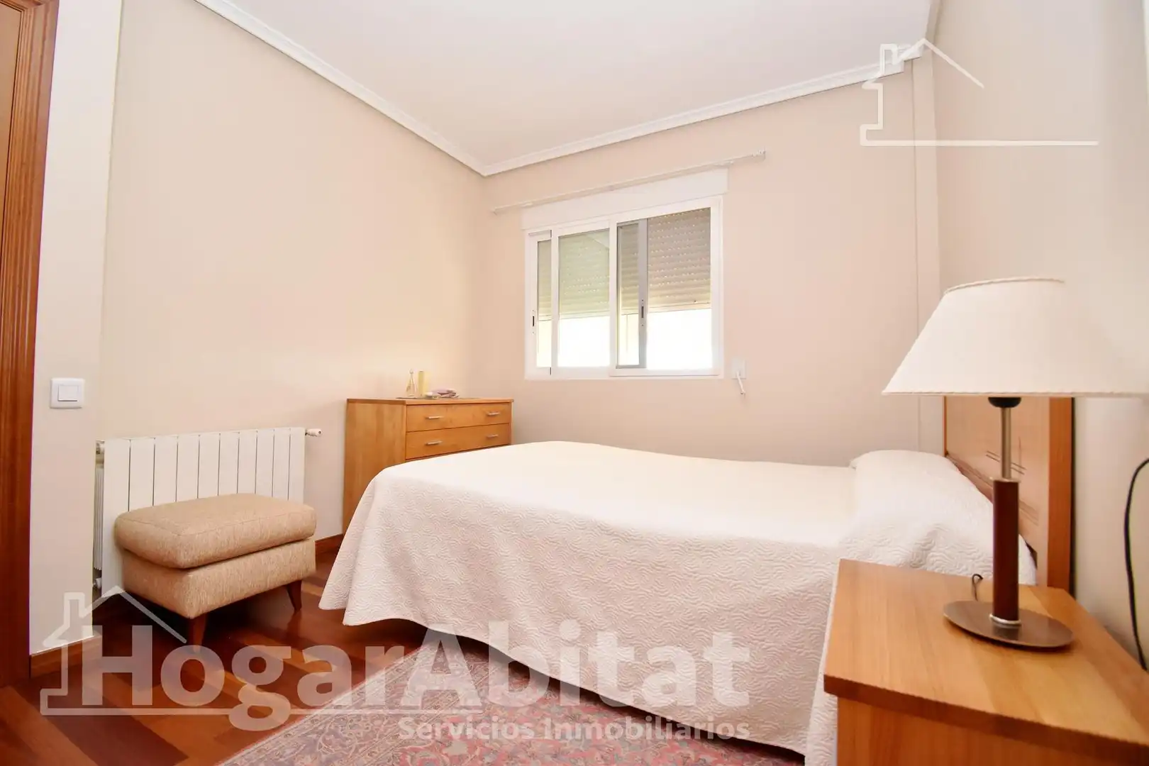 Bedroom of Houses for sale in Torrent  with Air Conditioner, Heating and Private garden