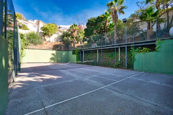 Vista exterior de Casa o chalet en venta en Rincón de la Victoria con Aire acondicionado, Calefacción y Jardín privado