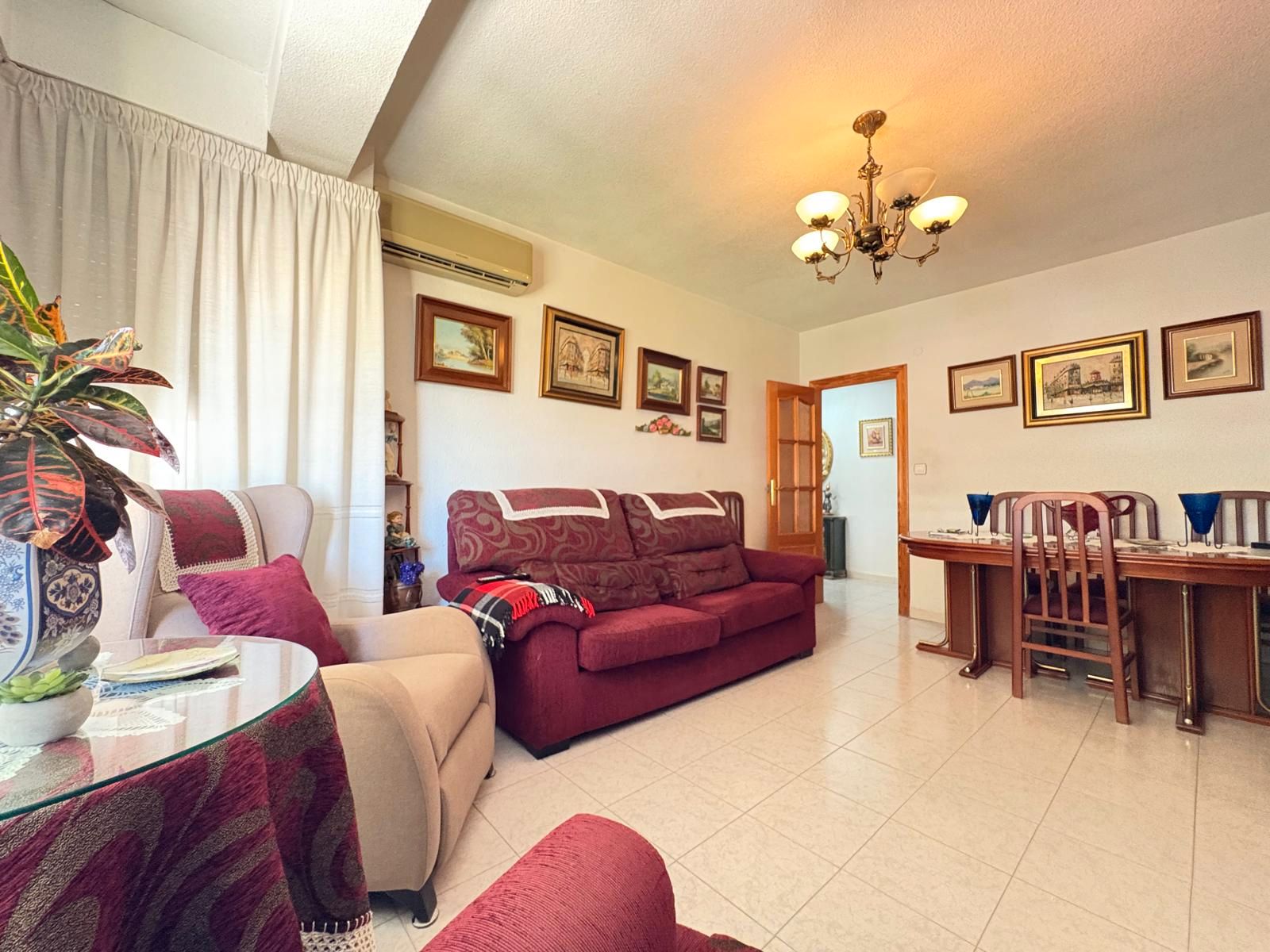 Sala de estar de Piso en venta en Novelda con Aire acondicionado, Amueblado y Horno